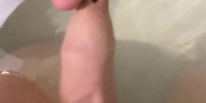 Foreskin of my penis is extremely stretched while me taking bath