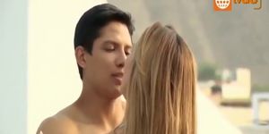 Laly sa sextape avec un fan - TNAFlix.com