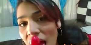 Latina cachonda on her webcam