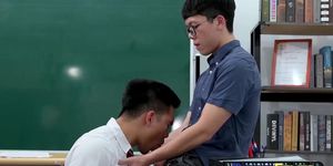 PETERFEVER Asian Teacher Barebacked By Young Hung Student