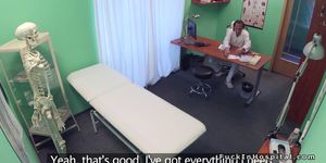 Doctor bangs nurse and she sucks him off