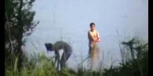 Voyeur spy cam caught couple in the lake