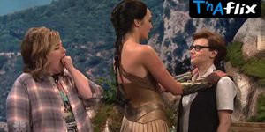 Gal Gadot Lesbian Scene  in Saturday Night Live