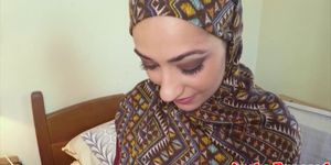 Hijab babe gets hairy pussy fucked