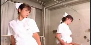 日本の学生看護師のトレーニングと実践