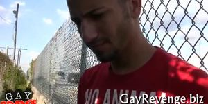 Amateur gay gets mouth banged - video 6
