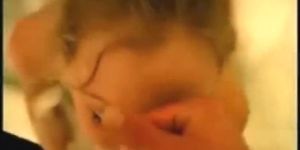 Cute girlfriend gets facialized in the bathtub - video 1