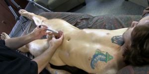 Straight tattooed guy getting a handjob (Little Toy)