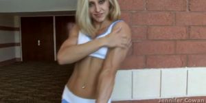 muscle babe - video 3