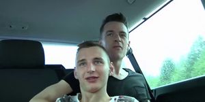 BOYS ON THE PROWL - Twinkie Reece Bentley enjoys being pounded in the backseat