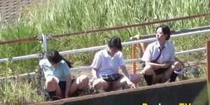 PISS JAPAN TV - Teenage Asians urinating