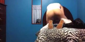 Pussy gagging from her behind pov
