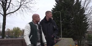 Dutch hooker cum sprayed - video 2