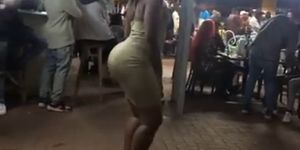 Woman with big booty dancing