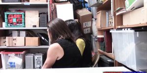 Skinny latina shoplyfter ordered by mom to use her assets to go free (Victoria Vargaz)