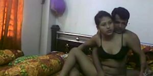 Bangla Deshi Hot Couple Screw Wild