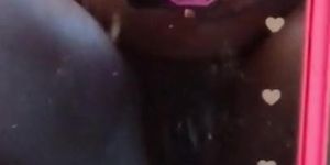 Sexy chocolate BBW creams on sex machine!! (Fatpussy )