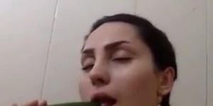 persian horny wife1