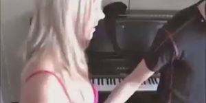 Cute french gf sucking cock on piano part4