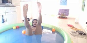 Poolside Voyeur & Intense Squirt Jet Masturbation