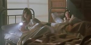 Scene Lesbians in Emmanuelle 7: Annie bella (1993)