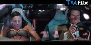 Paula Patton Sexy Scene  in Mission: Impossible - Ghost Protocol