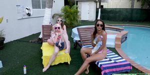 Melody Marks, Lilo Mai, Alice Pink In Teen Bums In Pool (Melody Petite)