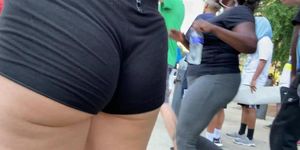 Candid 4k - White College Ass In Extra Short Spandex