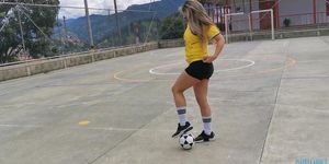 I was dared to play football with my lovense lush on, watch how I squirt on my pants!