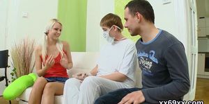 Boyfriend assists with hymen checkup and shagging of virgin cutie