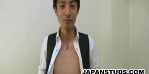 JAPAN STUDS - Hideaki Hattori - Handsome Japanese Dude Wanking His Woody - video 1
