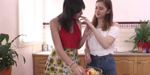Aussie teen fingering lesbian