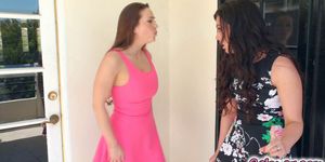 Lesbians awesome threesome