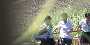 Weird asian students piss - video 1