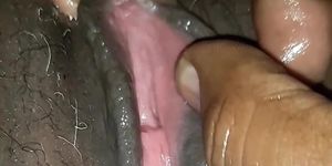 Ebony Clit orgasm squirt