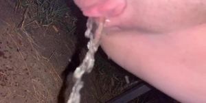 Up close teen brent pussy pissing