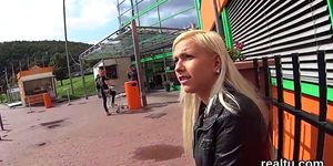 Glamorous czech teenie gets tempted in the shopping centre and screwed in pov