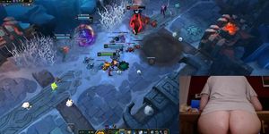 Playing League of Legends with clit sucking toy League of Legends #19 Luna