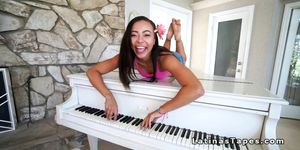 Latina sucks dick and plays piano