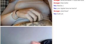 Hot Omegle Girl Flashes Tits and Blows BF