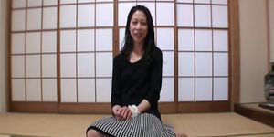 44-летняя Наруми Сакаи любит получать кримпай (без цензуры)