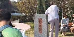 Crazy Japanese bronze statue moves part3