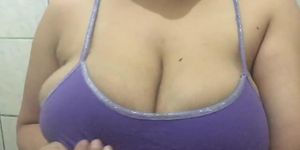 Pinay With Natural Big Tits Teasing Kink Silent