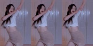 BJ?? Ham Jjing (Sexy Dance - ChungHa Snapping)