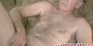 WORKIN MEN VIDEOS - Mature amateur teases with his dick before solo masturbation