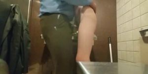 My boss fucked me in the toilet