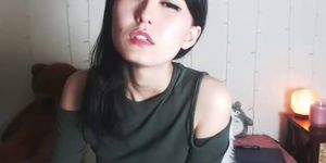 Thai Sexy Girl Masturbate on Webcam