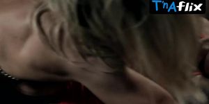 Puma Swede Lesbian,  Breasts Scene  in Dracula In A Women'S Prison