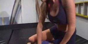 Sexy Wrestling - video 1