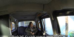 Tattoed BBW nailed cock in taxi